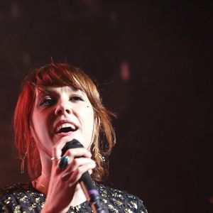 La chanteuse française de Nouvelle Chanson ZAZ (Isabelle Geffroy) chante pendant son concert à Heimathafen à Berlin, Allemagne, 6 mai 2013. Photo : Lutz Mueller-Bohlen/DPA/ABACAPRESS.COM