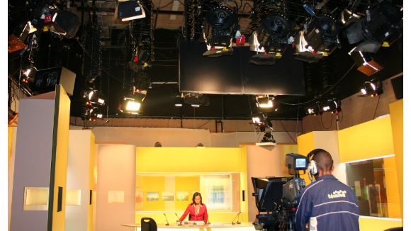 "Je vois qu'il me reste 1,68 euros sur mon compte" : sans travail pendant deux ans, cette personnalité télé a touché le fond et raconte