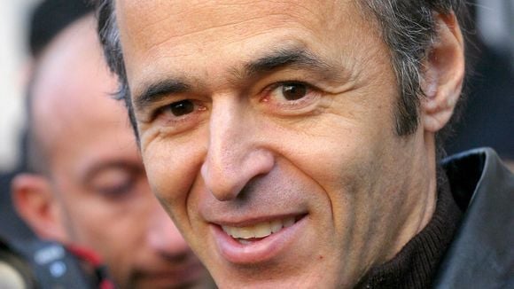 Ce rappeur français croise Jean-Jacques Goldman par hasard : selfie avec le “boss” qui va bientôt réapparaître