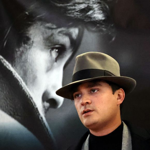 Exclusif - Alain-Fabien Delon au photocall de la soirée Ciné-concert symphonique "Alain Delon, le dernier Samouraï" au Palais des congrès à Paris le 8 novembre 2024 le jour de son anniversaire.

© Jacovides / Moreau / Bestimage