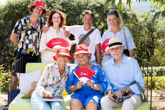 Où il interprétera Pascal Marceau 

Exclusif - Julien Cheminade, Blandine Bellavoir, Stéphane Brel, guest, Frédérique Tirmont, Jacqueline Franjou, Bernard Alane - Personnalités à la représentation de la pièce de théâtre "Chers parents" au Théâtre de Verdure lors du 40ème Festival de Ramatuelle. Le 8 août 2024
© Cyril Bruneau / Festival de Ramatuelle / Bestimage