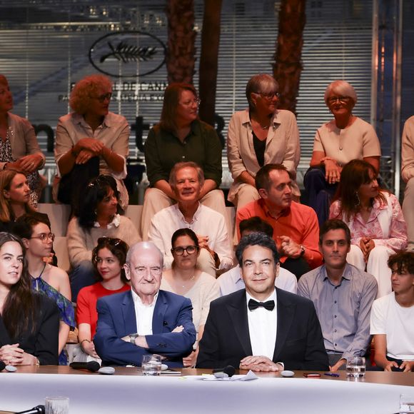 Exclusif - Anouchka Delon, Pierre Lescure, Patrick Cohen - Plateau de l'émission "C à vous" lors du 78ème Festival International du Film de Cannes le 15 mai 2025.  © Jack Tribeca / Bestimage