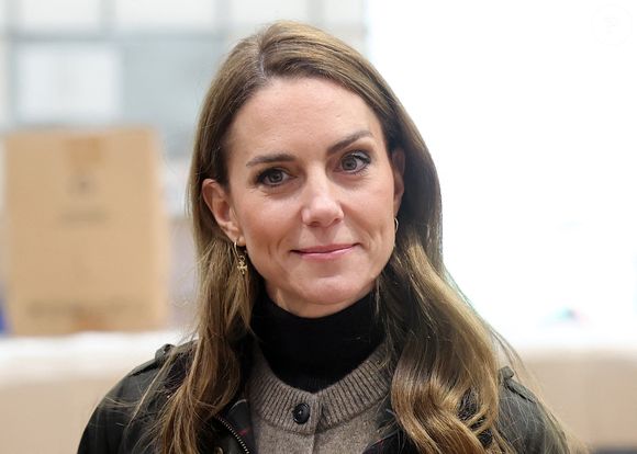 La princesse de Galles déguste du cidre lors d'une visite à Long Meadow Cider à Portadown, Co Armagh, une exploitation familiale qui a évolué d'un producteur de pommes traditionnel à un producteur de cidres, jus et vinaigres artisanaux primés.mardi 14 octobre 2025. Photo by Chris Jackson/PA Wire/ABACAPRESS.COM