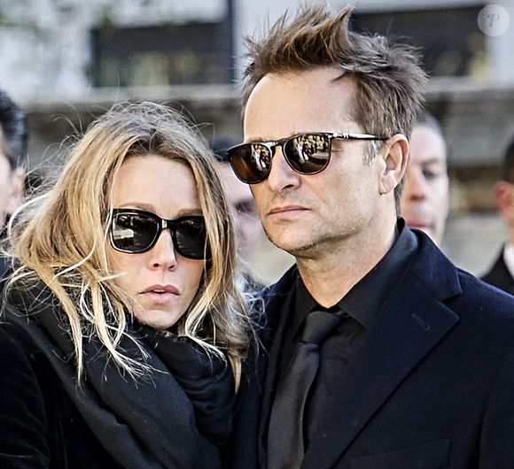 Laura Smet et David Hallyday lors de la cérémonie des obsèques du chanteur français Johnny Hallyday à l'église de la Madeleine à Paris, France.  © Denis Allard/pool/Abacapress.com