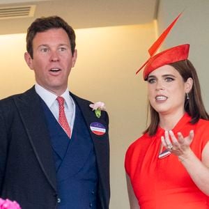 La princesse a enfin assuré qu'August et Ernest étaient déjà "les meilleurs des grands frères".
La princesse Eugenie d'York et son époux Jack Brooksbank lors de la cinquième et dernière journée du Royal Ascot, à l'hippodrome d'Ascot, dans le Berkshire, le 21 juin 2025.
© GOFF / BESTIMAGE