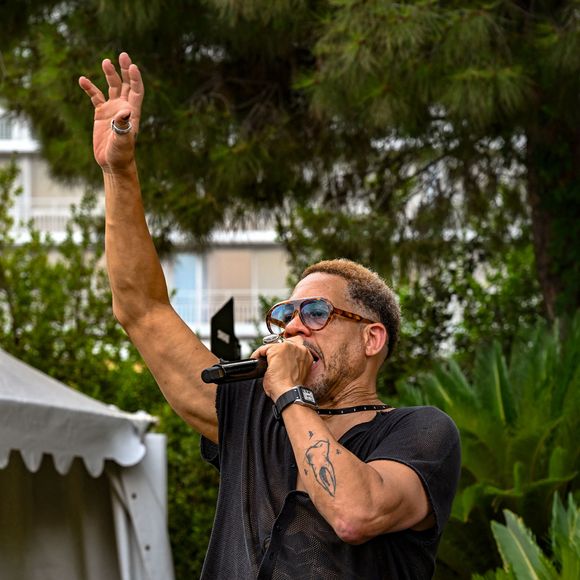 Une expérience immersive mêlant gastronomie, culture et spiritueux.

JoeyStarr (Joey Starr) au Nice Jazz Fest 2025 à Nice en mode Music and Food, le 24 juillet 2025. © Bruno Bebert/Bestimage