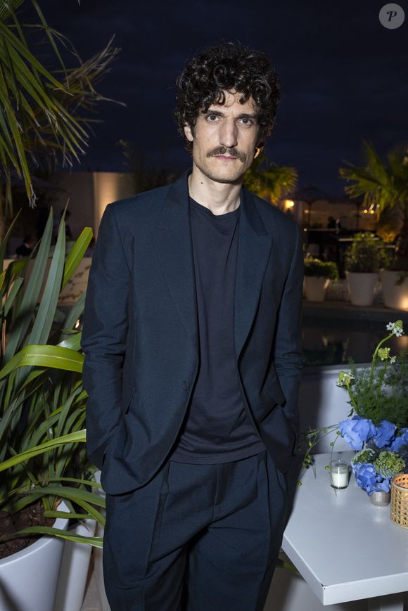 Louis Garrel lors du dîner Dior X Madame Figaro à La Terrasse by Albane sur le toit de l'hôtel Marriott en marge du 78ème Festival International du Film de Cannes, France, le 17 mai 2025. © Olivier Borde/Bestimage