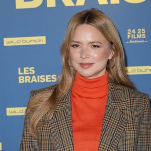 Virginie Efira à l'avant-première du film "Les braises" au cinéma UGC Ciné Cité Bercy à Paris le 28 octobre 2025.

© Coadic Guirec / Bestimage