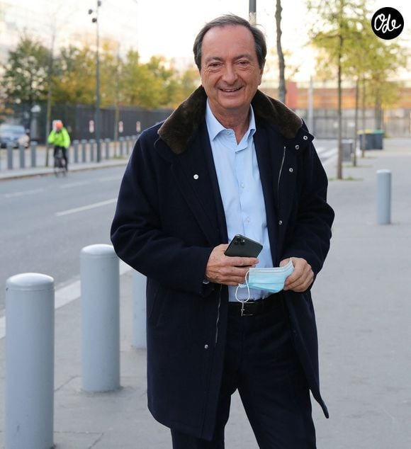 Exclusivité - Michel-Edouard Leclerc à la sortie des studios de BFM TV à Paris, le 6 novembre 2020. Panoramic / Bestimage