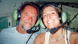 Pourquoi le tournage de Rendez-vous en terre inconnue en Amazonie avec Stéphane de Groodt et Laury Thilleman a failli être reporté ?