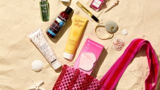 Vous partez à la plage ? Découvrez les indispensables à avoir dans son sac pour garder une peau éclatante !