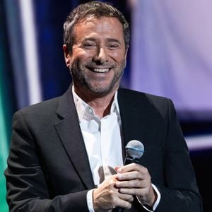 Exclusif - Bernard Montiel pour les surprises de l'enregistrement de l'émission "La Boîte à secrets", présentée par F.Bollaert et diffusée le 16 janvier 2026 sur France 3, dans les studios du Lendit à Saint-Denis, France, le 16 décembre 2025. © Cyril Moreau/Bestimage