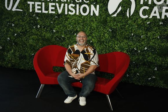 En parallèle, le journaliste s’est récemment confié sur sa relation avec sa compagne Nathalie, peu médiatisée jusqu’ici.

Yoann Riou au photocall de la série "Danse avec les stars" lors du 62ème Festival de Télévision de Monte-Carlo, à Monaco, le 18 juin 2023. © Denis Guignebourg/BestImage