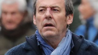 Jean-Luc Reichmann perd ses moyens en évoquant le départ d’un être cher