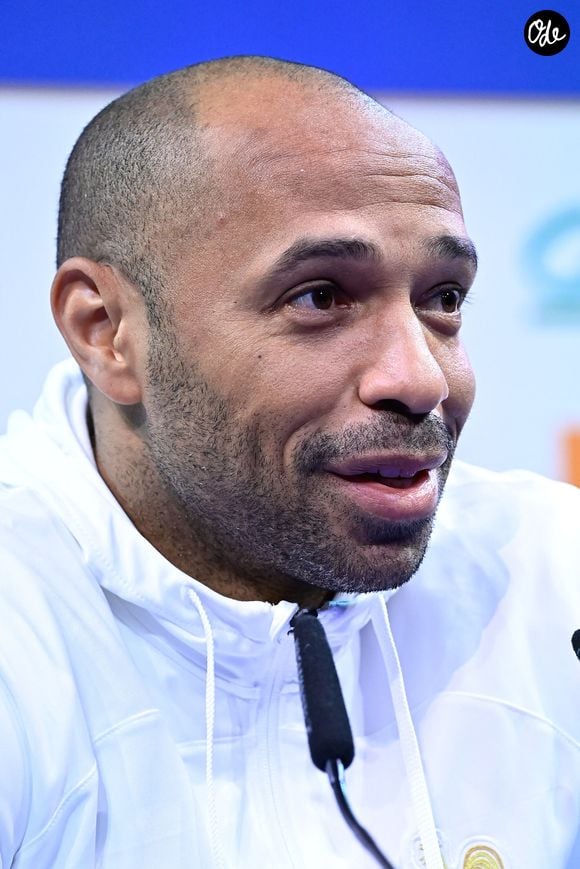 Le sélectionneur de l'équipe de France Espoirs Thierry Henry en conférence de presse au Centre National du Football (CNF) de Clairefontaine-en-Yvelines, France, le 9 octobre 2023. © Federico Pestellini/Panoramic/bestimage