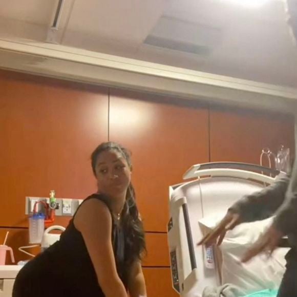 Meghan Markle a partagé une vidéo d'elle en train de danser sur un morceau entraînant pour provoquer le travail alors qu’elle était enceinte de sa fille Lilibet.
La duchesse de Sussex, 43 ans, a publié ce clip le 4 juin 2025 sur Instagram à l’occasion du quatrième anniversaire de sa fille.

Crédit : Meghan Markle / Instagram

Photo : JLPPA
