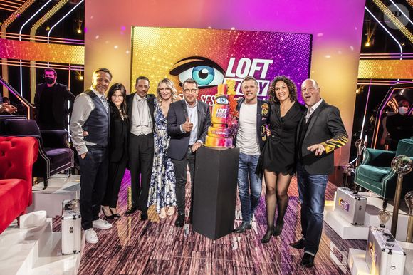 Exclusif - Fabrice Beguin, Kenza Braiga, Steevy Boulay, Delphine Castex, Benjamin Castaldi, Jean-Edouard Lipa , Julie Mercy, Christophe Mercy - Enregistrement de l'émission "Les 20 ans du Loft", diffusée en direct sur C8 et présentée par B.Castaldi, à Paris. Le 8 avril 2021
© Jack Tribeca / Bestimage
