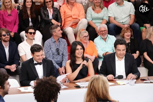 Lorrain Sénéchal, Emilie Tran-Nguyen, Patrick Cohen sur le plateau de l'émission "C à vous" lors du 78ème Festival International du Film de Cannes le 17 mai 2025.

© Jack Tribeca / Bestimage