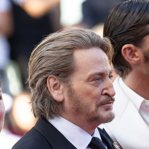 Anamaria Vartolomei, Benoit Magimel - Montée des marches du film " La bataille de Gaulle : L'âge de fer " lors du 79ème Festival International du Film de Cannes, le 20 mai 2026. © Jacovides-Moreau / Bestimage