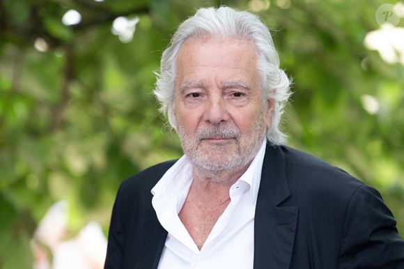 "Il a 56 ans aujourd’hui, il y a prescription", a-t-il conclu.

Pierre Arditi participe au Photocall de Ligne de Fuite lors du 15ème Festival du Film Francophone d'Angoulême, le 26 août 2022 à Angoulême, France. Photo par David Niviere/ABACAPRESS.COM