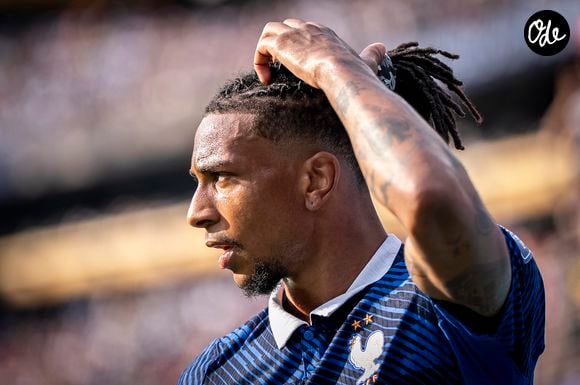 Ce rituel hérité des anciens internationaux français offre un véritable coup de boost.

Michael Olise durant le match France-Suède, lors de la Coupe du monde la FIFA 2026, le 30 juin 2026.

© Bestimage