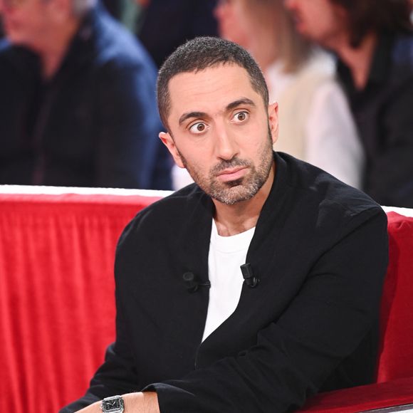 Jimmy Mohamed était sur le plateau de "C à vous"

Jimmy Mohamed - Enregistrement de l'émission Vivement dimanche au studio Rive Gauche, présentée par M.Drucker, diffusée sur France 3.  © Guillaume Gaffiot / Bestimage