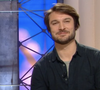 C'est Simon Le Baron, une voix très bien connue des auditeurs de Radio France, qui va lui succéder à la rentrée.