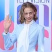 Le fils de Philippe Katerine et Julie Depardieu attire tous les regards : son arrivée très lookée au défilé Jean Paul Gaultier