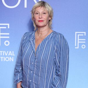 Maitena Biraben lors du photocall de 'Merteuil' lors du Festival de la Fiction de la Rochelle le 18 Septembre 2025.

© Denis Guignebourg/Bestimage