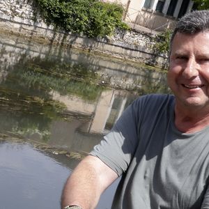 Exclusif - Pascal Bataille lors de la 37ème édition du salon du livre de Cosne-Cours-sur-Loire, France, le 1er juin 2025. © Cédric Perrin/Bestimage