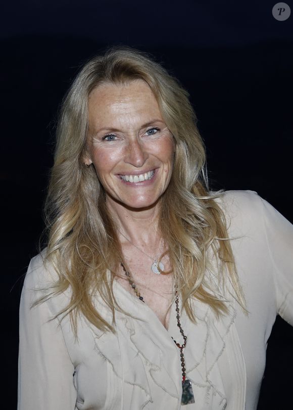 Exclusif - Estelle Lefébure lors du dîner au Restaurant Lamartine lors de la 2ème édition du Festival du Cinéma Français et Gastronomie d'Aix-les-Bains le 8 juin 2023.

Photo : Denis Guignebourg / Bestimage