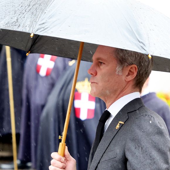 Le prince Emmanuel-Philibert de Savoie - Les funérailles du prince Victor Emmanuel de Savoie, fils du dernier roi d'Italie, en la cathédrale Saint-Jean-Baptiste de Turin, le 10 février 2004.
© Dominique Jacovides/Bestimage
