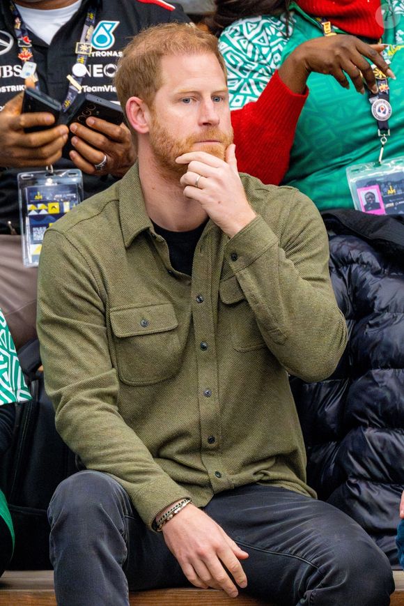 Une page se tourne pour le Prince Harry, qui a accordé à cette association vingt ans de sa vie.

Le prince Harry lors des "Invictus Games Vancouver Whistler 2025" à Vancouver, le 15 février 2025.

Photo : Backgrid USA / Bestimage