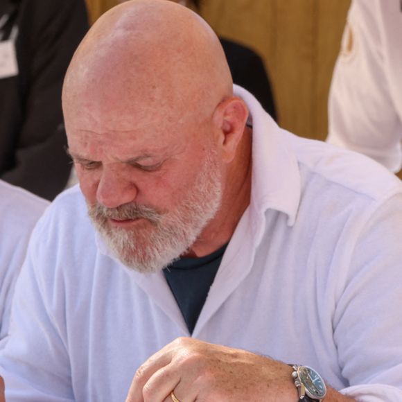 Philippe Etchebest - Les Chefs à Saint-Tropez fêtent les producteurs 2026 avec un concours de Pâtisserie" La Tropézienne" sur la place des Lices à Saint-Tropez, le 2 mai 2026. © Jean-Marc Lhomer / Bestimage
