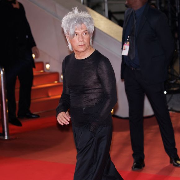 Nicolas Sirkis, du groupe Indochine, assiste à la 26e cérémonie des NRJ Music Awards au Palais des Festivals, le 1er novembre 2024 à Cannes, en France. Photo : Anne Barson/Abaca