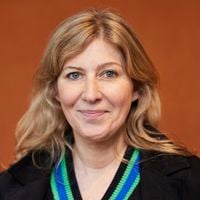 "Tellement talentueuse" : Amanda Sthers honorée à Paris, une journée inoubliable entourée de ses proches