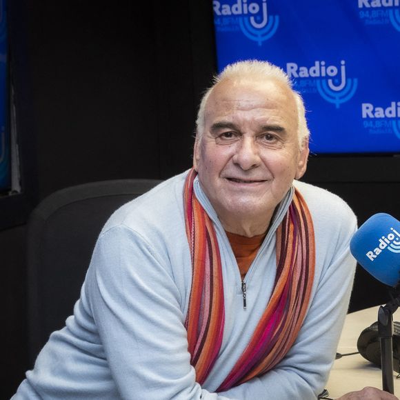 Au cours d'un entretien accordé à nos confrères de "Telepro", le célèbre chanteur et compositeur de 82 ans a étrillé la Star Academy, émission phare de TF1.

Exclusif - Michel Fugain - Michel Fugain était l'invité de F.Zeitoun à Radio J - Paris le 20/03/2022 - © Jack Tribeca / Bestimage