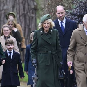 Catherine (Kate) Middleton, princesse de Galles, Prince Louis, le prince William, prince de Galles, Le roi Charles III d'Angleterre et Camilla Parker Bowles, reine consort d'Angleterre - La famille royale britannique se rend à la messe de Noël à Sandringham le 25 décembre 2024.