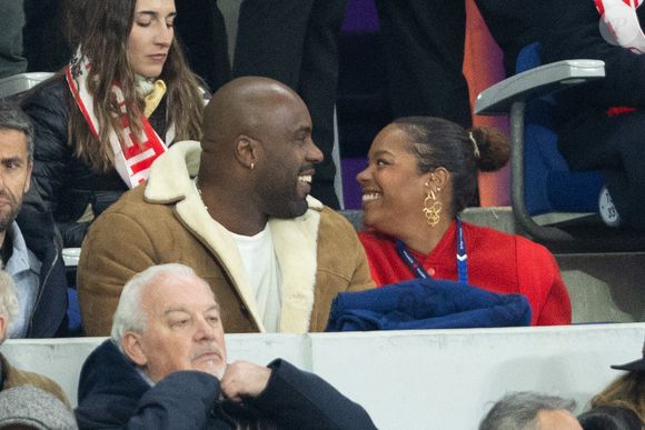 Teddy Riner était également présent dans les tribunes du Stade de France

Teddy Riner et sa compagne Luthna Plocus au match de rugby du Tournoi des Six Nations France contre Angleterre au Stade de France à Saint-Denis le 14 mars 2026. © AGENCE / BESTIMAGE