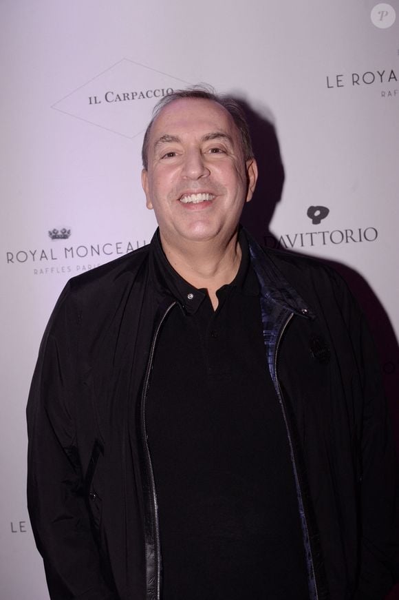 En appel, la justice avait alourdi sa peine en le condamnant à deux ans de prison avec sursis et 20 000 euros d’amende. 

Jean-Marc Morandini - Inauguration du restaurant italien gastronomique "Il Carpaccio" au Royal Monceau à Paris le 6 octobre 2021. Il Carpaccio est un restaurant italien où authenticité rime avec convivialité. A la tête de ce lieu emblématique de la gastronomie italienne, le couple de Chefs italiens O.Piras et A. Del Favero souhaite transmettre leur univers dans le plus parisien des Palaces : une cuisine gastronomique italienne conviviale, à travers un menu exclusif créé avec la famille de Da Vittorio. © Rachid Bellak/Bestimage