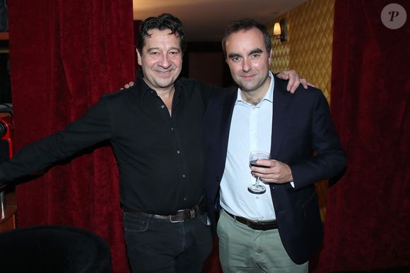 Exclusif - Laurent Gerra et Sébastien Lecornu (Ministre de la Défense) - Célébrités au spectacle « Laurent Gerra se met à table ! », à savourer au Casino de Paris, à Paris, France, le 02 Janvier 2025. © Bertrand Rindoff/Bestimage