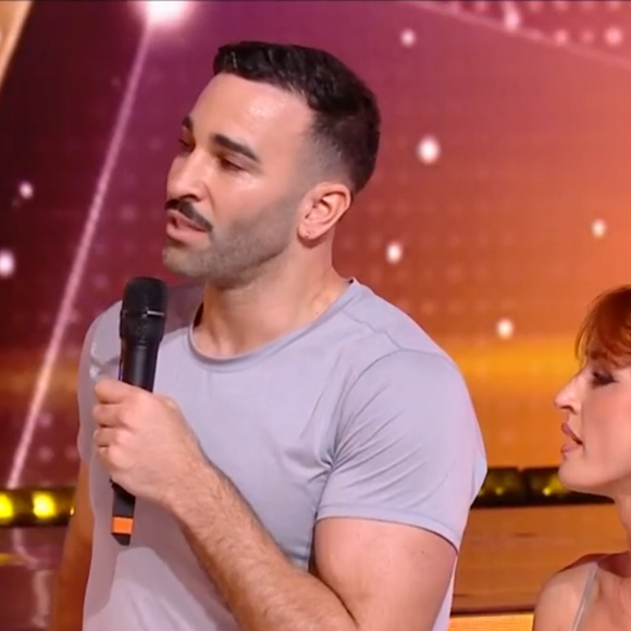 Adil Rami a fait de rares révélations sur sa famille ce vendredi 

Adil Rami dans "Danse avec les stars' - capture d'écran TF1