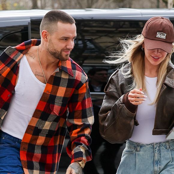 Le chanteur anglais est mort en octobre 2024 à seulement 31 ans

Exclusif - Liam Payne et sa compagne Kate Cassidy arrivent à l'hôtel La Réserve lors de la mode femme automne / hiver 2024-2025 lors de la Fashion Week de Paris (PFW), à Paris, France, le 1er mars 2024. AGENCE / BESTIMAGE