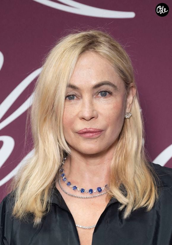 Ce vendredi 14 août, à l’occasion de son anniversaire, l’actrice a partagé un tendre moment de complicité familiale, malgré la distance qui la séparait de sa tribu

Emmanuelle Béart - Photocall de la soirée « Chopard Miracle Gala Evening » lors du 79ème Festival International du Film de Cannes. Le 18 mai 2026
© Olivier Borde / Bestimage