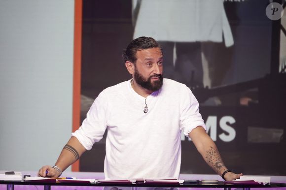 Exclusif - Cyril Hanouna, sur le plateau de "Tout Beau, Tout N9uf - TBT9" présenté par C.Hanouna, et diffusé en direct sur W9, Paris, France, le 21 janvier 2026. © Jack Tribeca / Bestimage