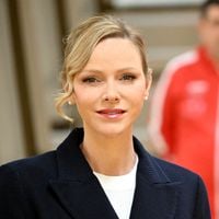 Charlène de Monaco divine et ultra chic dans un look oversize, la nouvelle tendance de l’automne