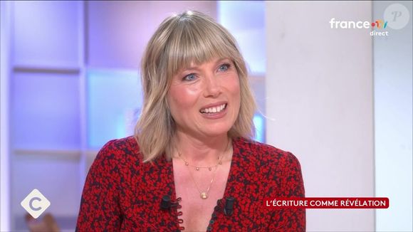 Capture d'écran de C à Vous sur France 5
