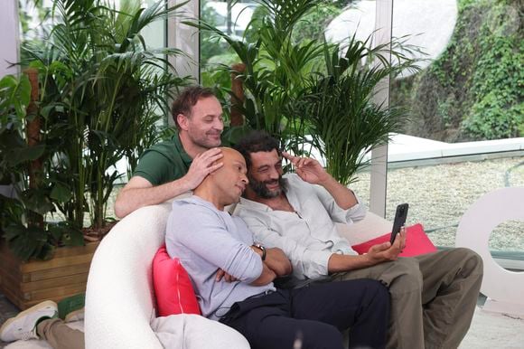 Exclusif - Interview d'Eric Judor et Ramzy Bedia par Augustin Trapenard pour l'émission Brut Officiel au 76ème Festival de Cannes le 18 mai 2023. © Jack Tribeca / Bestimage