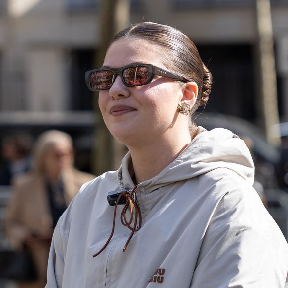 Louane au défilé Miu Miu "Collection Femme Prêt-à-Porter Automne/Hiver 2026-2027" lors de la Fashion Week de Paris, le 10 mars 2026

© Florian Lavielle / Bestimage