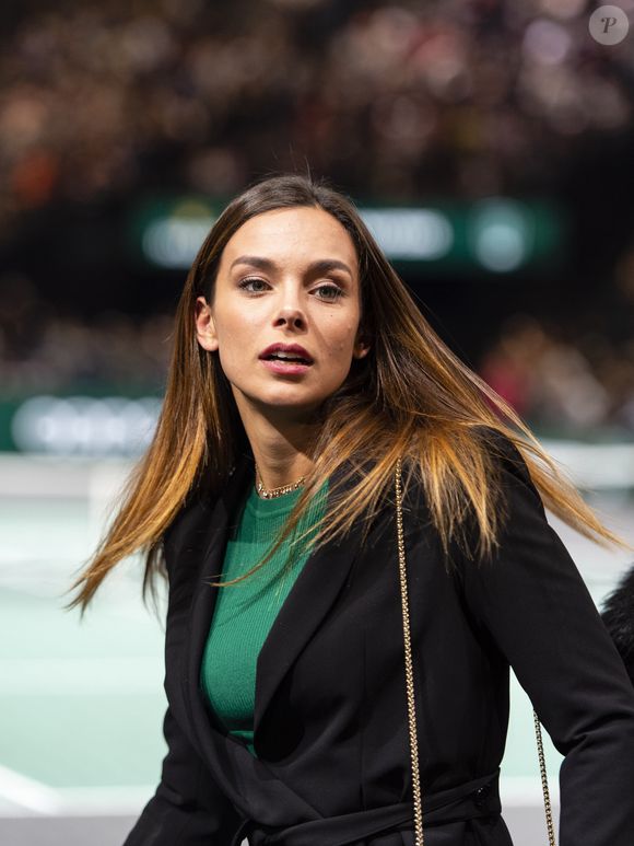 Marine Lorphelin (Miss France 2013) assiste au match "Rafael Nadal - Adrian Mannarino (7/5-6/4)" lors du tournoi Rolex Paris Masters 2019, le 30 octobre 2019.
© Perusseau-Veeren/Bestimage